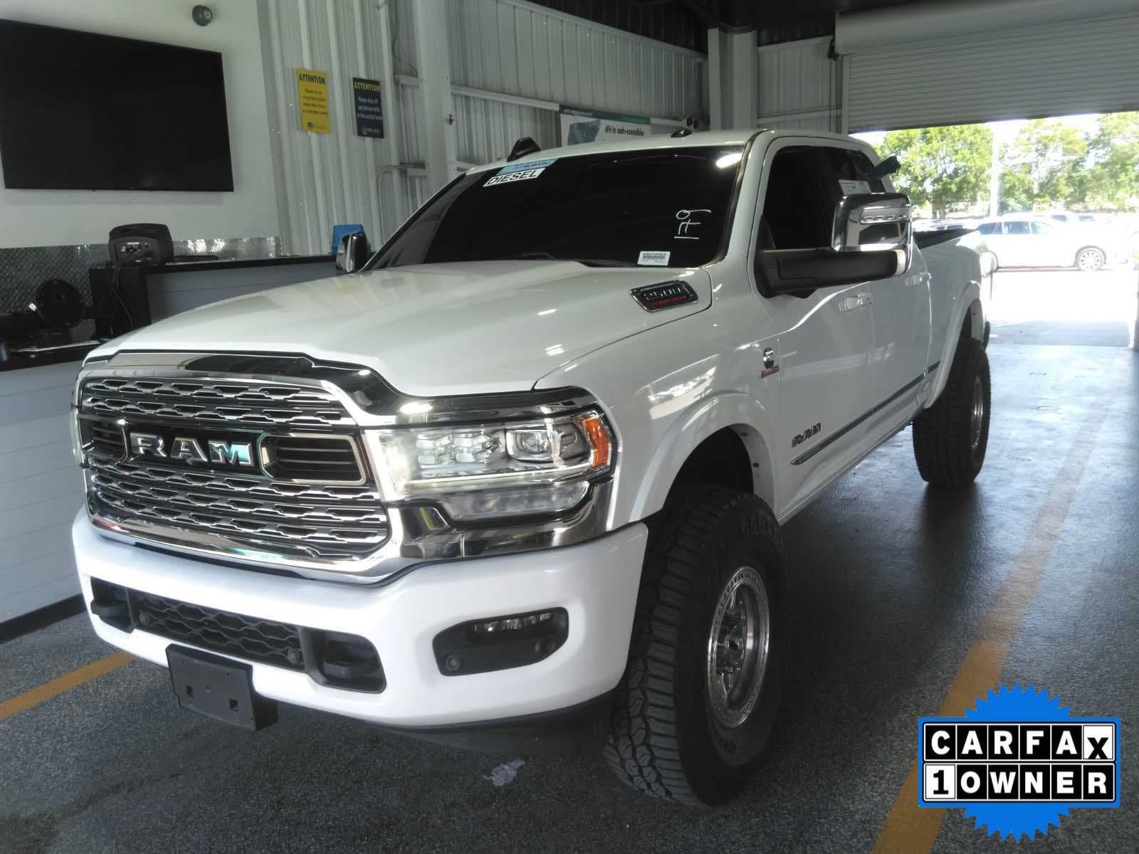 2023 RAM 2500 Limited — photo 1 of 5