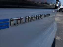 Extra Photo