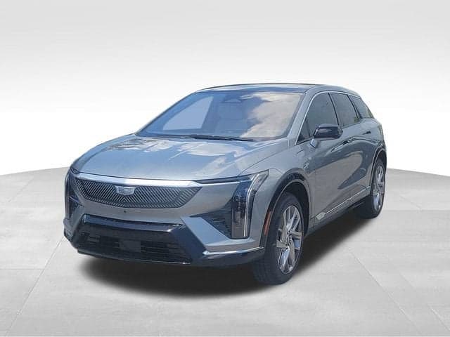 2027 Cadillac OPTIQ Luxury — photo 1 of 37