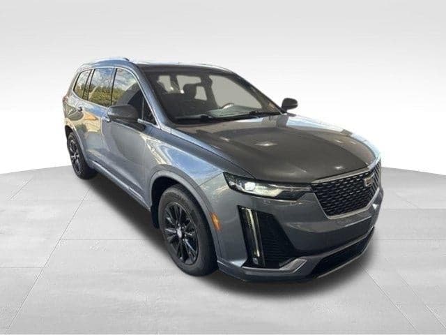 2022 Cadillac XT6 Luxury — photo 1 of 23
