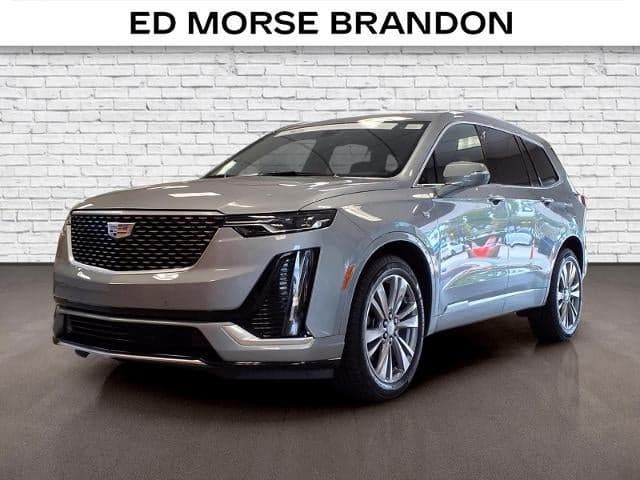 2025 Cadillac XT6 Premium Luxury — photo 1 of 49