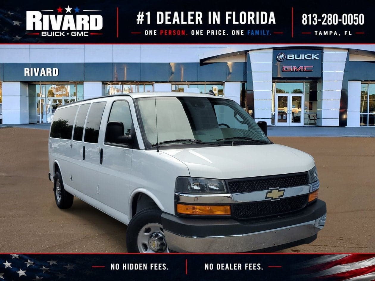2025 Chevrolet Express Passenger Base — photo 1 of 30