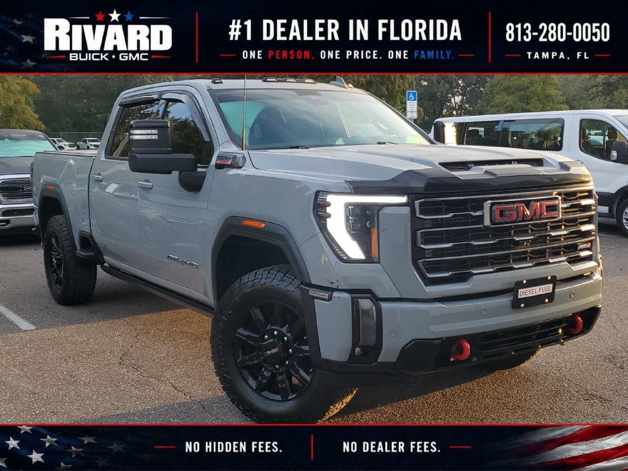 2024 GMC Sierra 2500HD AT4 — photo 1 of 44