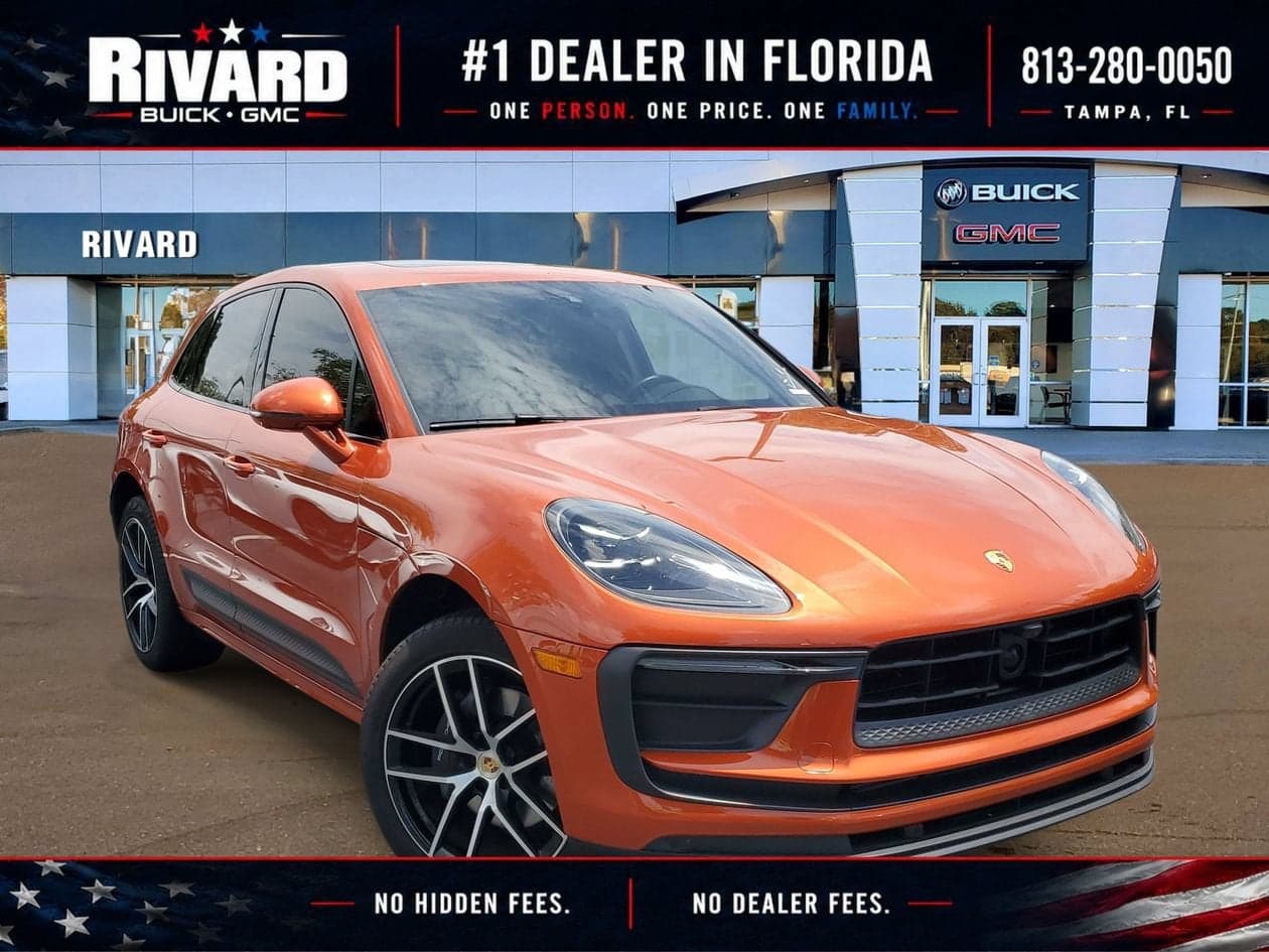 2025 Porsche Macan 4DR AWD — photo 1 of 42