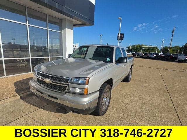 2006 Chevrolet Silverado 1500 LT2 — photo 1 of 5