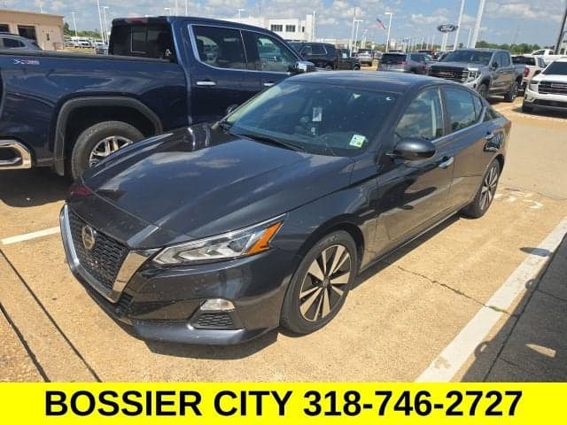 2021 Nissan Altima Base — photo 1 of 11