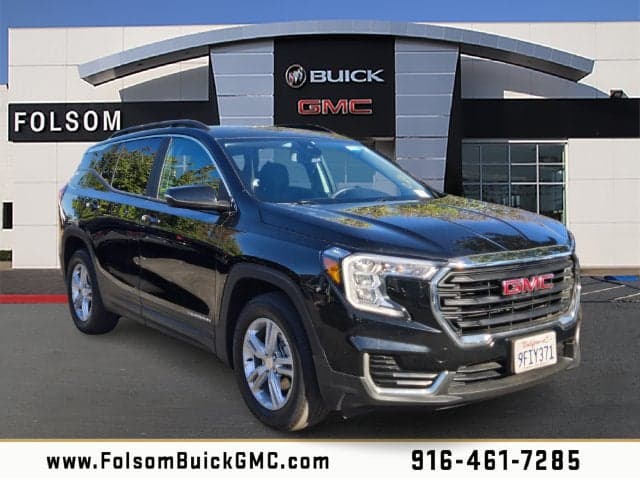 2023 GMC Terrain SLE — photo 1 of 5