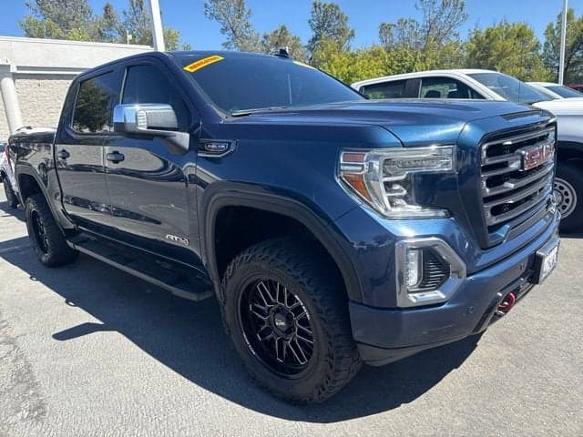2019 GMC Sierra 1500 AT4 — photo 1 of 3