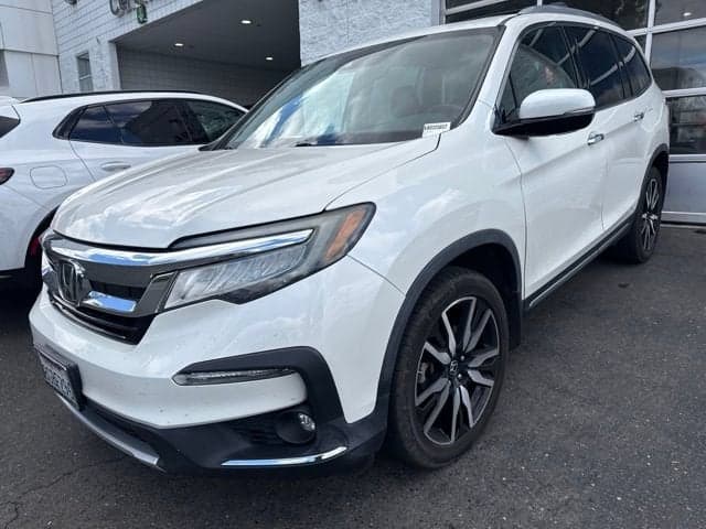 2019 Honda Pilot Elite — photo 1 of 3