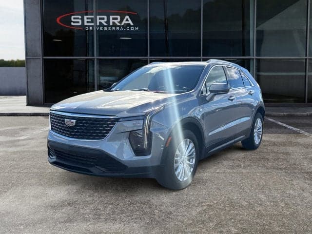 2024 Cadillac XT4 AWD Luxury — photo 1 of 5