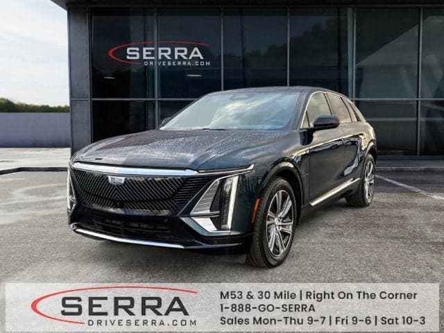2024 Cadillac LYRIQ Luxury — photo 1 of 5