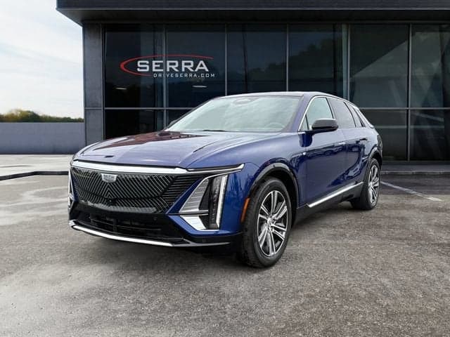 2024 Cadillac LYRIQ Luxury — photo 1 of 28