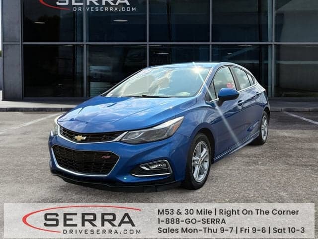 2017 Chevrolet Cruze LT — photo 1 of 25