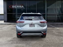 Extra Photo