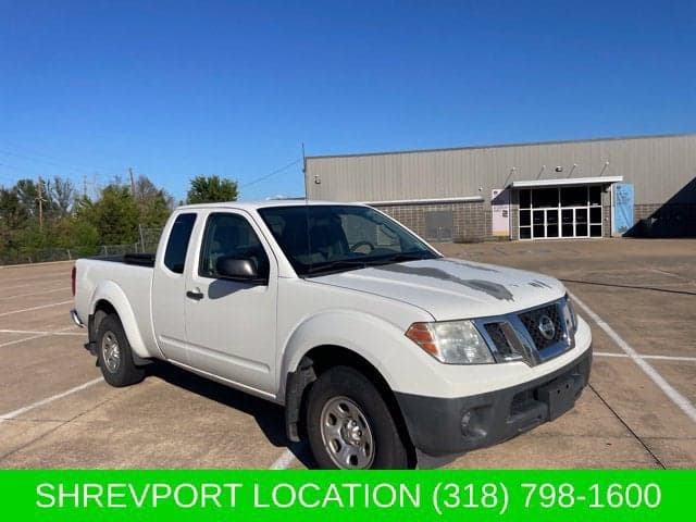 2015 Nissan Frontier S — photo 1 of 5