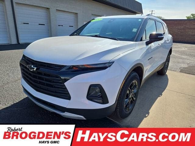 2022 Chevrolet Blazer LT — photo 1 of 32