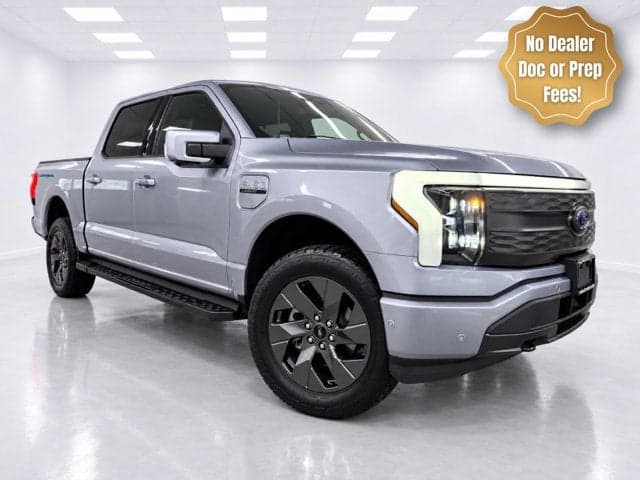 2022 Ford F-150 Lightning LARIAT — photo 1 of 54