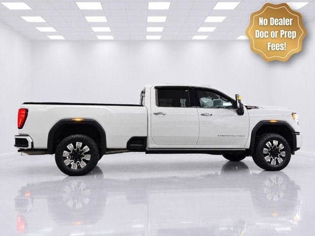 2024 GMC Sierra 2500HD Denali — photo 1 of 55