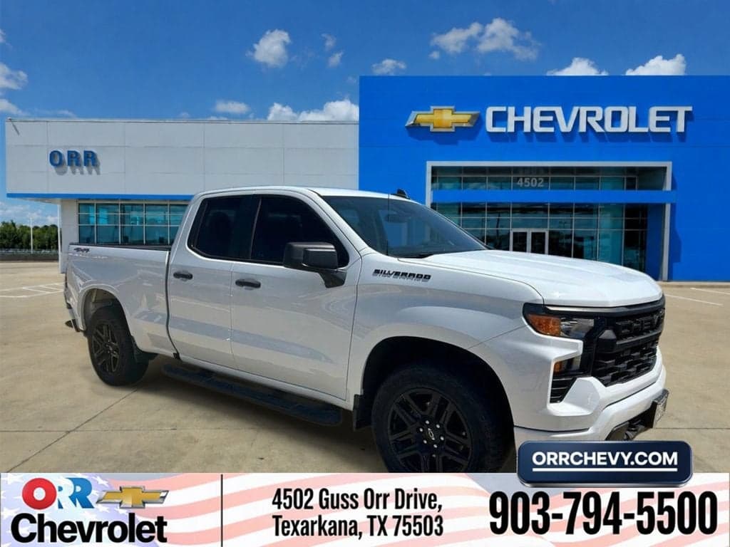 2023 Chevrolet Silverado 1500 Custom — photo 1 of 27