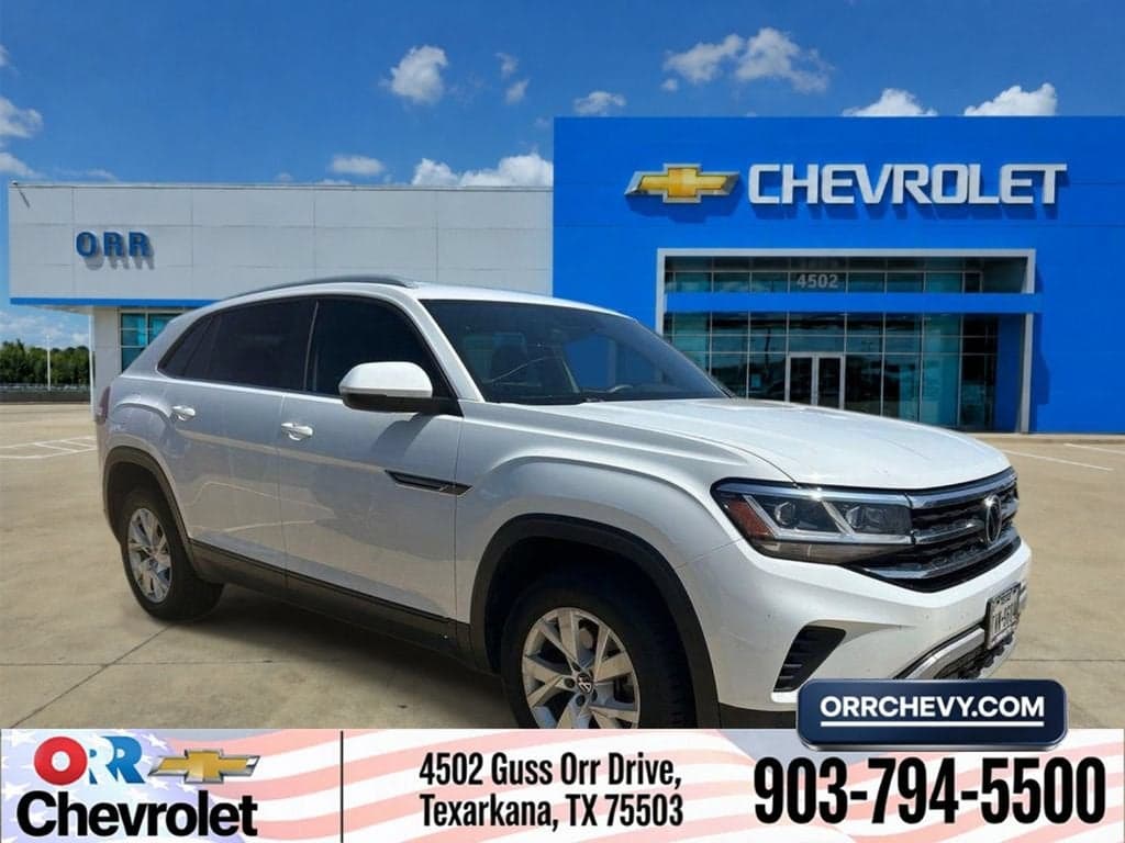 2021 Volkswagen Atlas Cross Sport 2.0T S — photo 1 of 16
