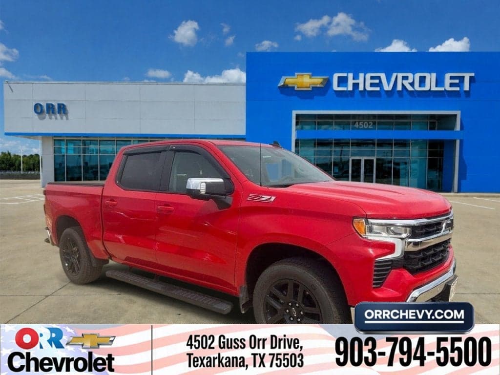 2025 Chevrolet Silverado 1500 LT — photo 1 of 18