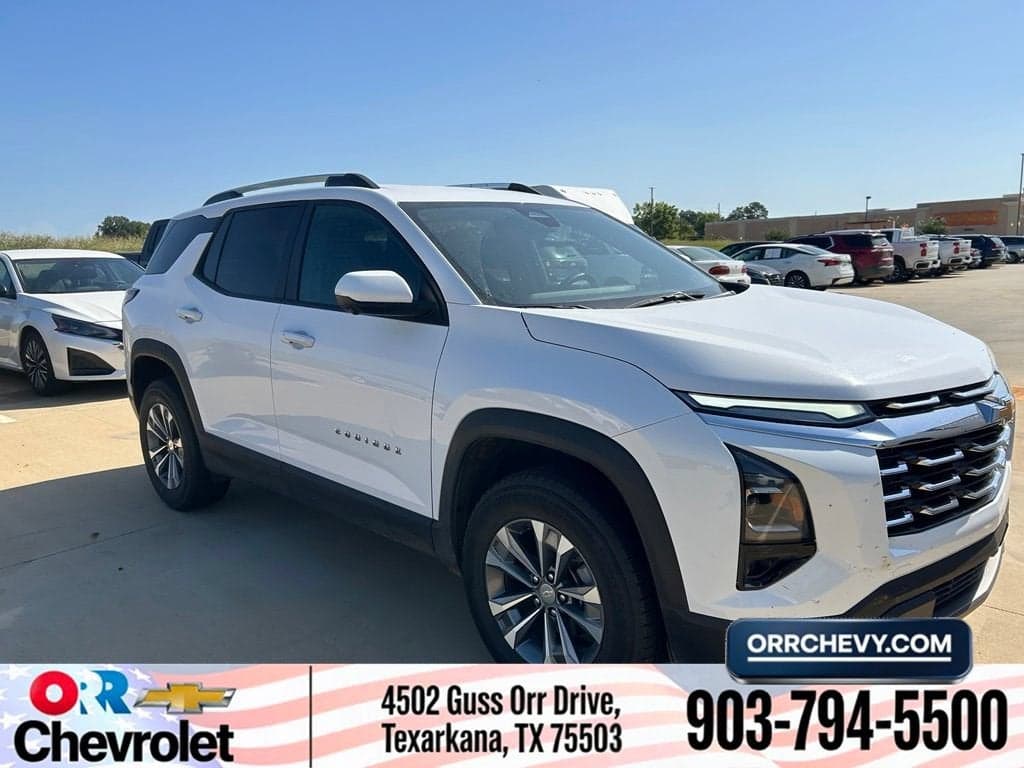 2025 Chevrolet Equinox LT — photo 1 of 32