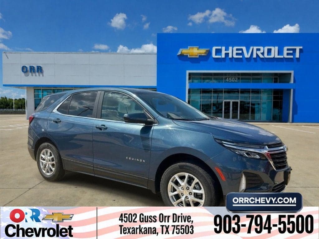 2024 Chevrolet Equinox LT — photo 1 of 31
