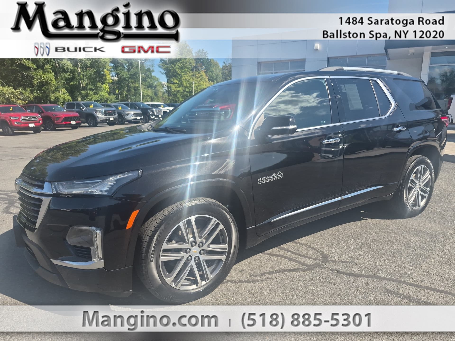 2023 Chevrolet Traverse High Country — photo 1 of 11
