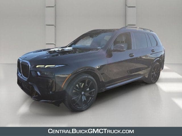 2025 BMW X7 xDrive40i — photo 1 of 5