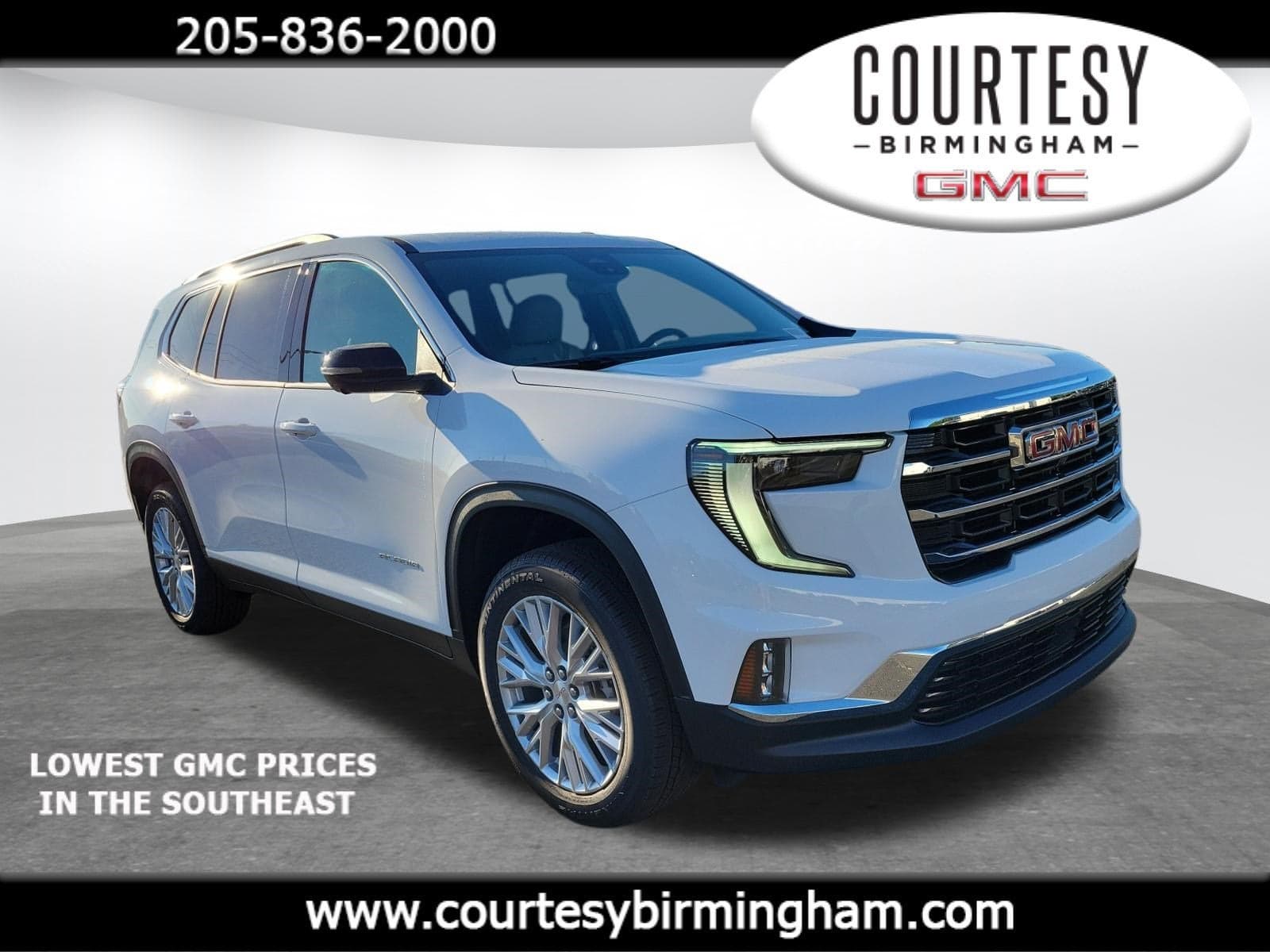 2027 GMC Acadia FWD Elevation — photo 1 of 5