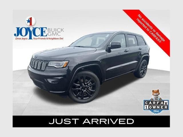 2021 Jeep Grand Cherokee Laredo X — photo 1 of 12