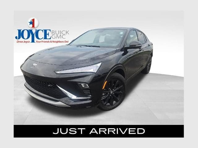 2024 Buick Envista Base — photo 1 of 12