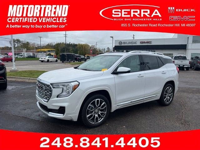 2024 GMC Terrain Denali — photo 1 of 5