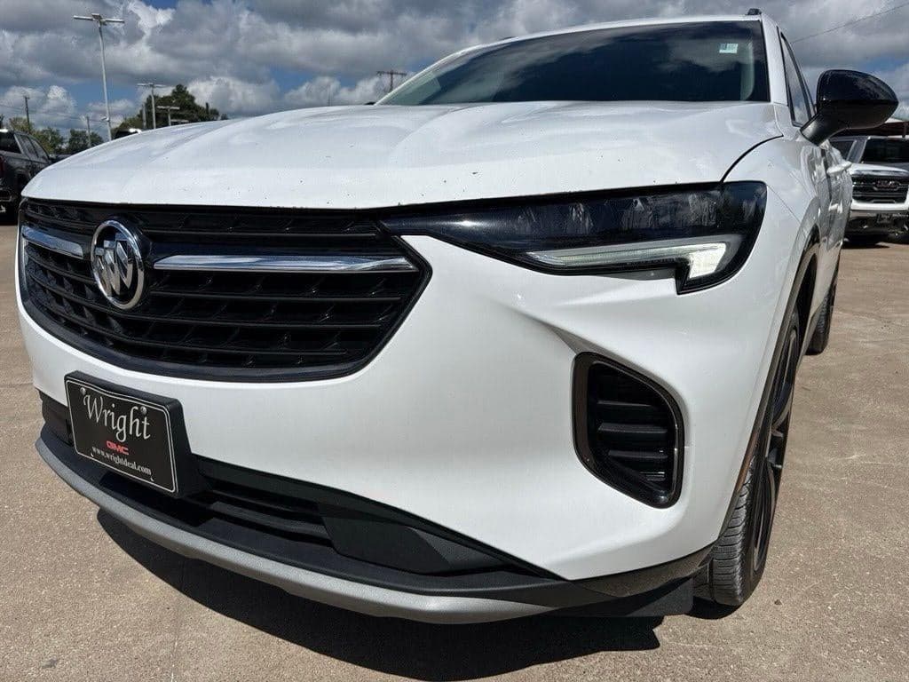 2022 Buick Envision Preferred — photo 1 of 37