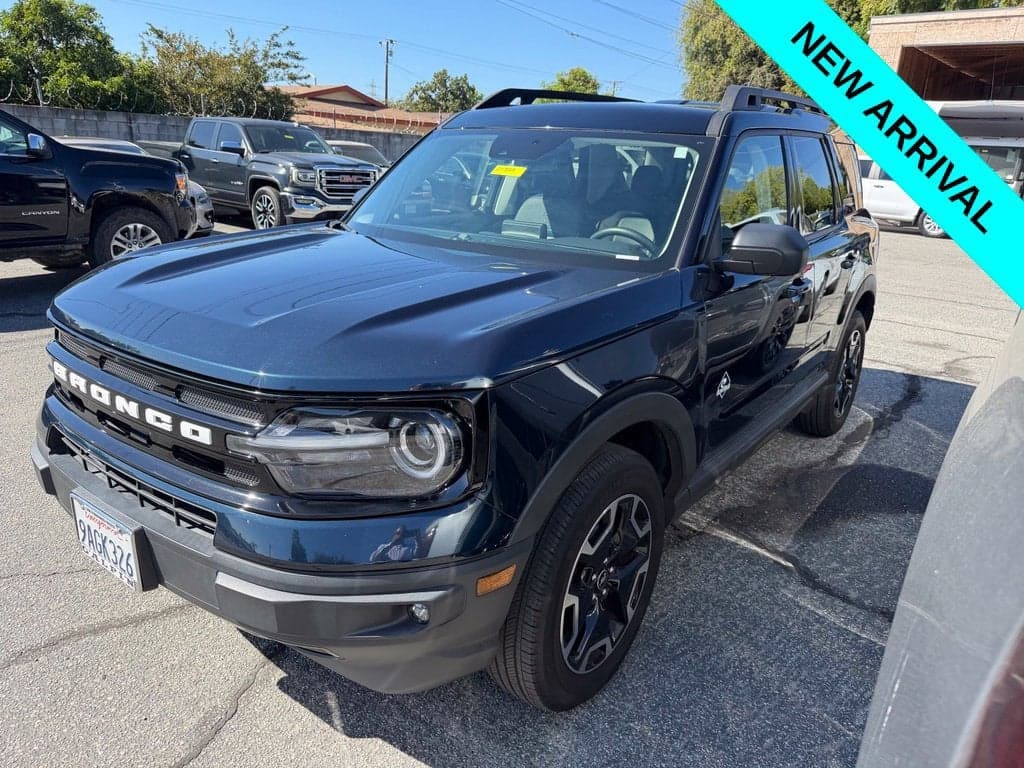 2022 Ford Bronco Sport Outer Banks — photo 1 of 5