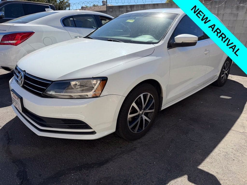 2017 Volkswagen Jetta 1.4T SE — photo 1 of 5