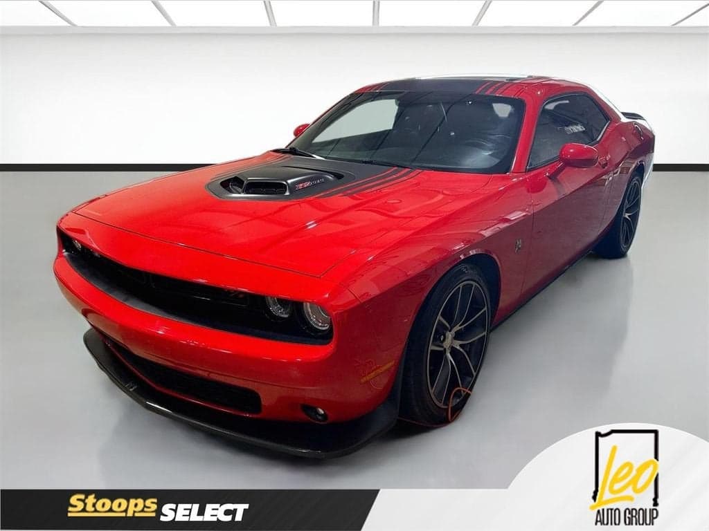 2016 Dodge Challenger 392 Hemi Scat Pack Shaker — photo 1 of 32