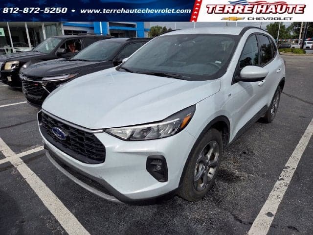 2025 Ford Escape ST-Line Select — photo 1 of 3