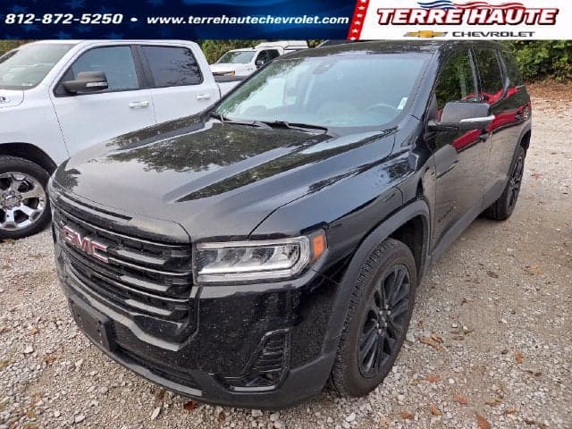 2023 GMC Acadia SLT — photo 1 of 5