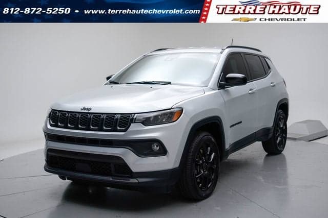 2025 Jeep Compass Latitude — photo 1 of 21