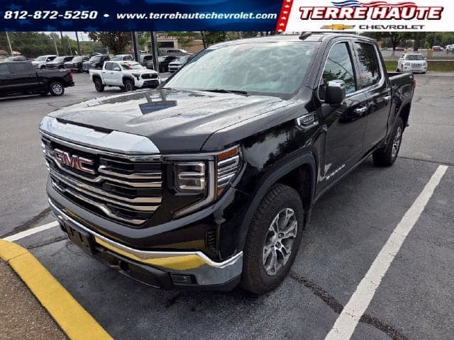 2025 GMC Sierra 1500 SLT — photo 1 of 5