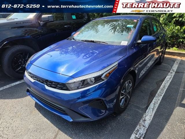 2024 Kia Forte LXS — photo 1 of 20