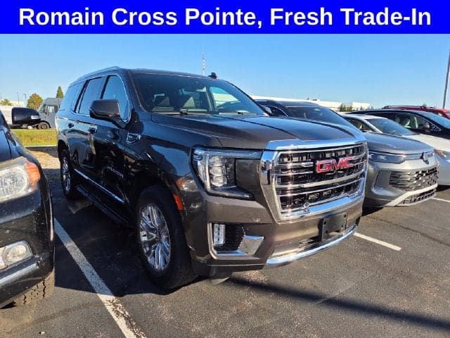 2021 GMC Yukon SLT — photo 1 of 5