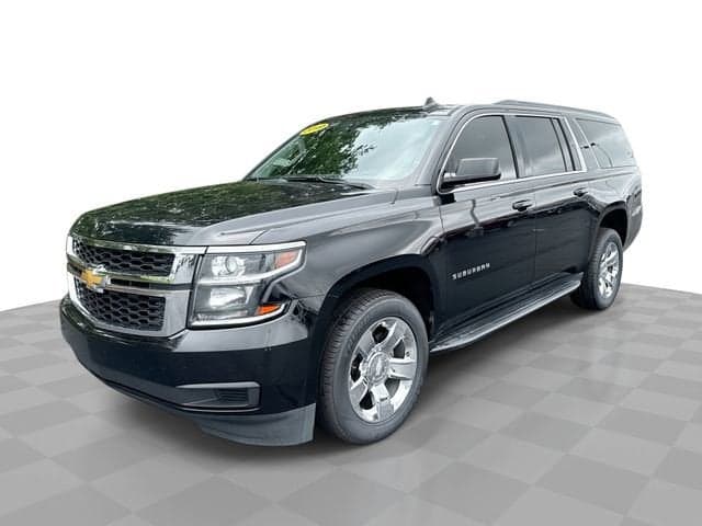 2019 Chevrolet Suburban LT — photo 1 of 36