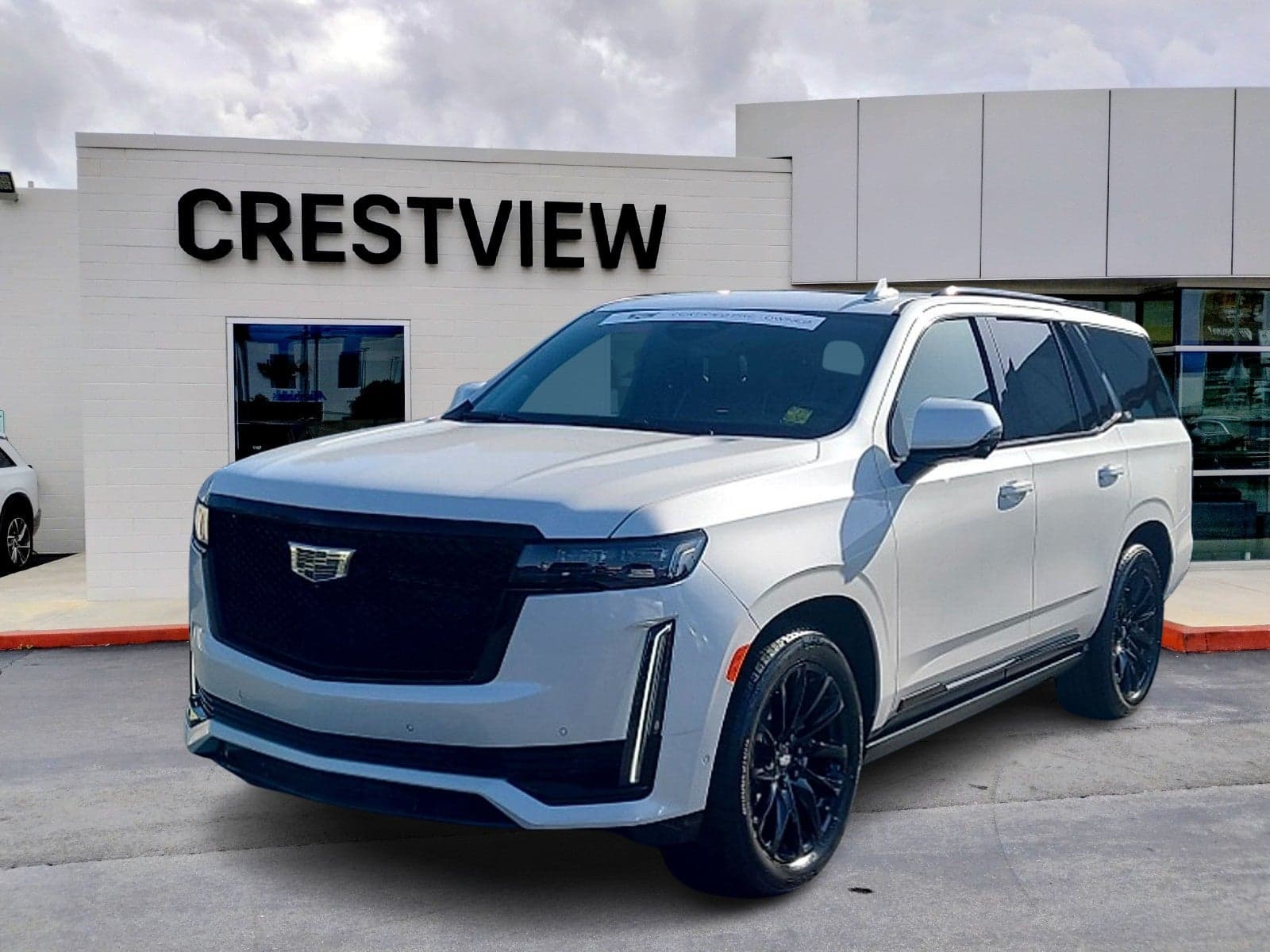 2024 Cadillac Escalade Base — photo 1 of 5