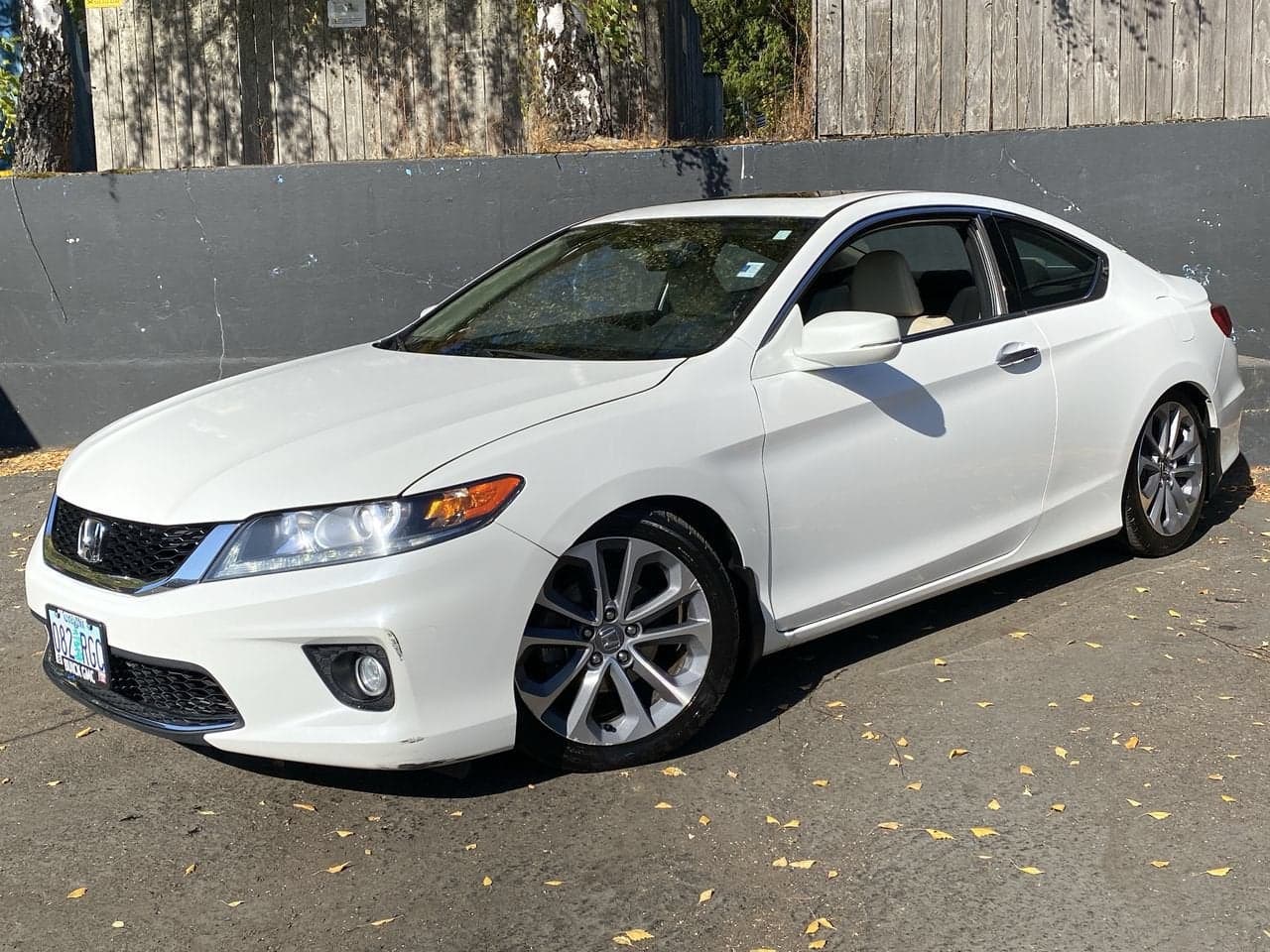 2014 Honda Accord Coupe EX-L — photo 1 of 5