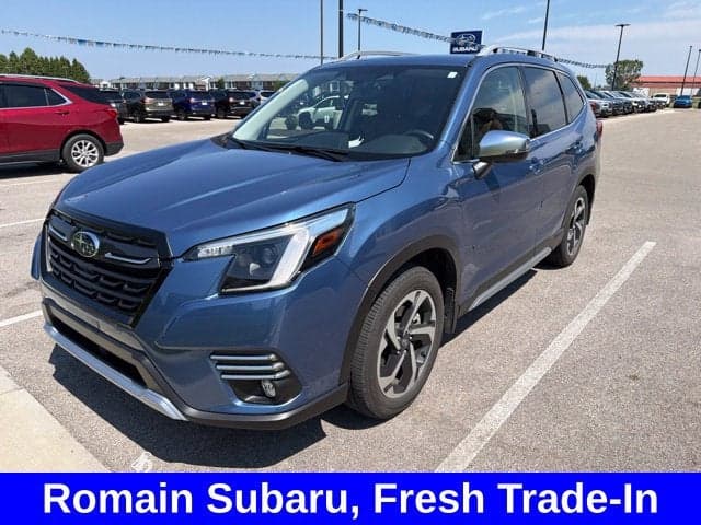 2022 Subaru Forester Touring — photo 1 of 32