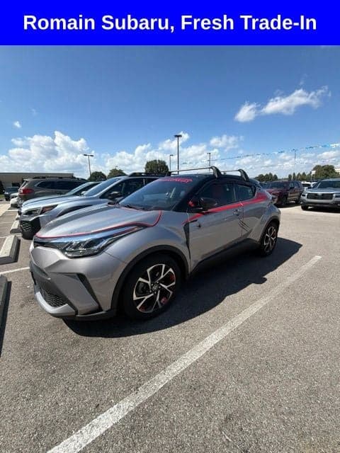 2020 Toyota C-HR XLE — photo 1 of 35
