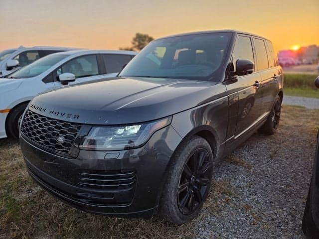 2018 Land Rover Range Rover Base — photo 1 of 37