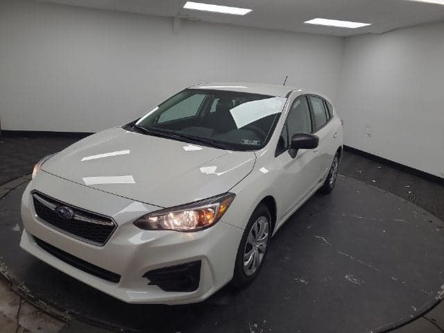 2019 Subaru Impreza Base — photo 1 of 5